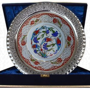 PRT 50 25 Cm Kırmızı Altın Yaldızlı Lale karanfil Desenli  Porselen Gümüş Çerçeveli Çini Tabak